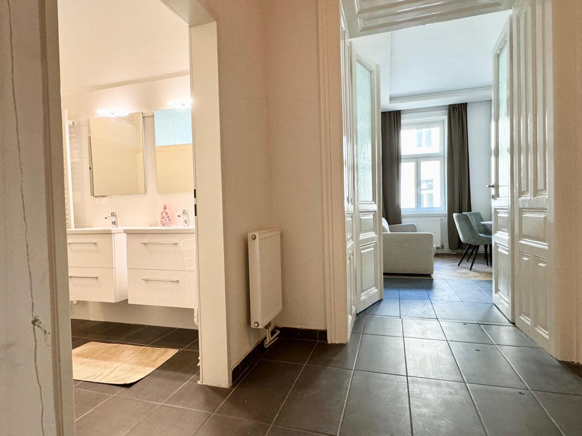 Premium Apartment Located At The Famous Vienna Kutschkermarkt Exterior foto